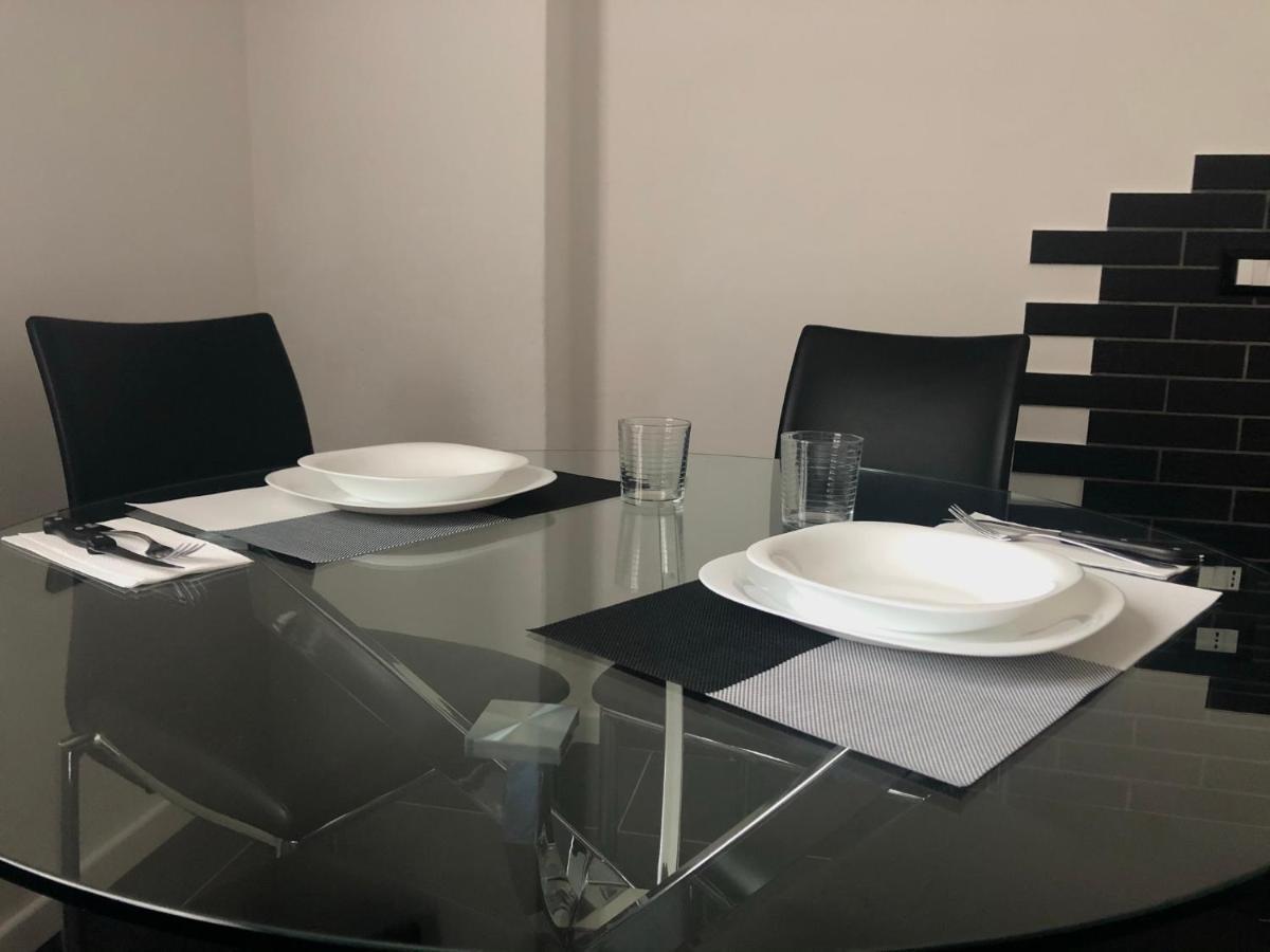 Blaxej, Nel Cuore Di Verona, Moderno Ed Elegante, 4 Posti Letto, Wi-Fi, Self Check In 아파트 외부 사진